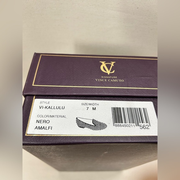 Vince Camuto Women's Black Studded Flats - Picture 4 of 4